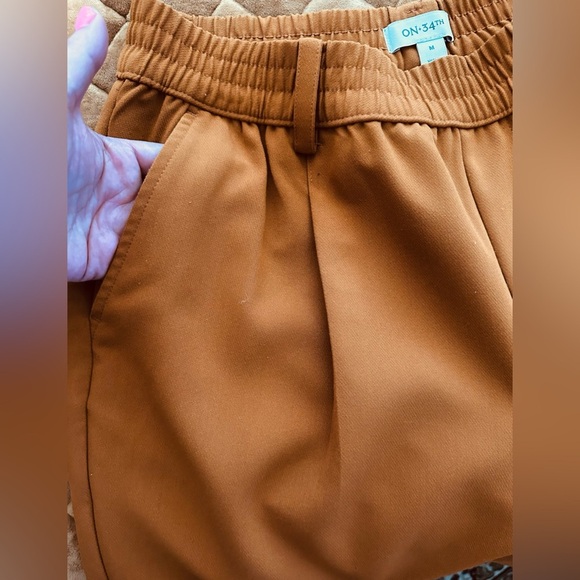 On 34th Women’s Double Weave Pull On Ankle Pants - Size M - Picture 6 of 6